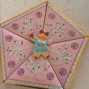 Too Faced Star Palette